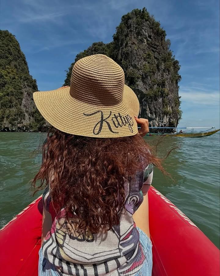 keerthy-suresh-honeymoon-photos